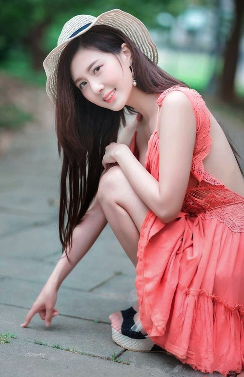 爱游戏体育-世界围棋赛精彩瞬间频现,世界围棋大赛总决赛