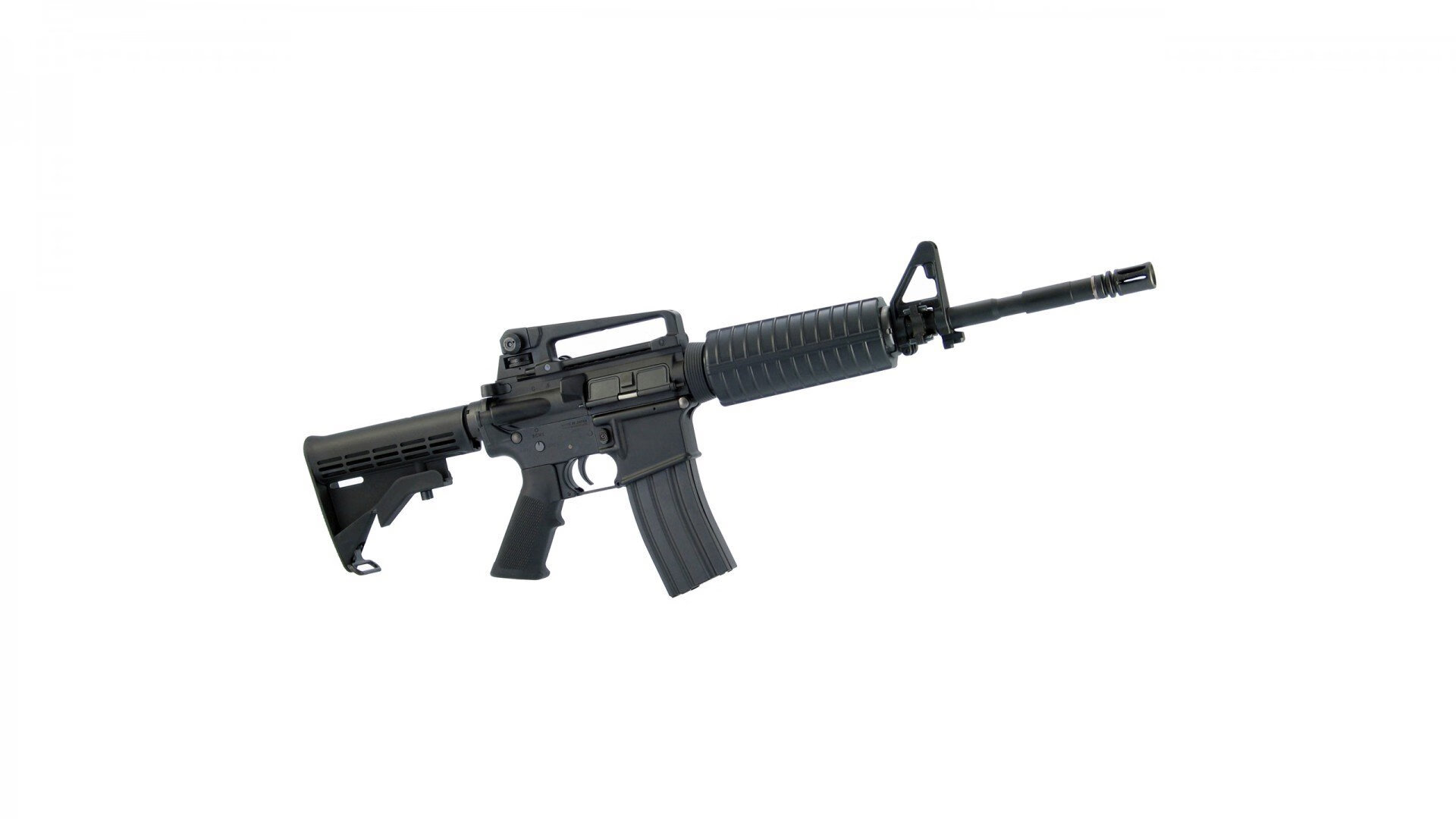 爱游戏娱乐平台-五大联赛中场争夺激烈程度是否决定观赏性高低,五大联赛场地大小